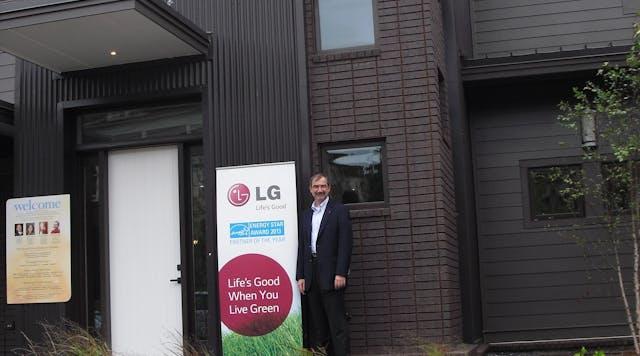 Robert Fincher, photo 1