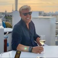 Matthew Check, photo 1