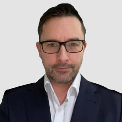 Luke Anderson, photo 1