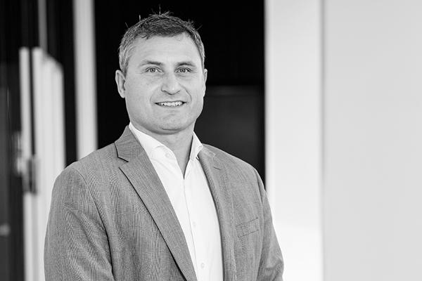 Rasmus Driving, photo 2