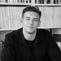 Angus Cross, photo 2