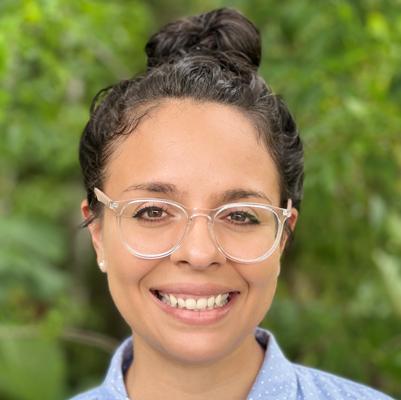Nicole Reyes - LinkedIn