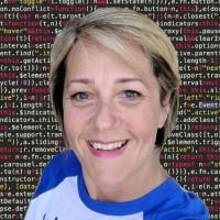 Alexandra Small, photo 1