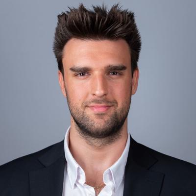 Kamil Regent, photo 1