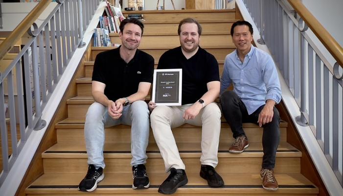 Murray Hurps, photo 2