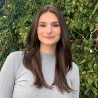 Caroline Morris, photo 2