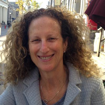 Debra Chapman, photo 1