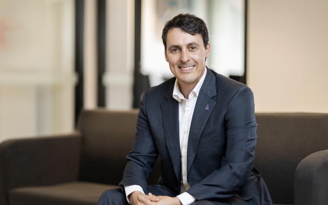 Andrew Barson, photo 2