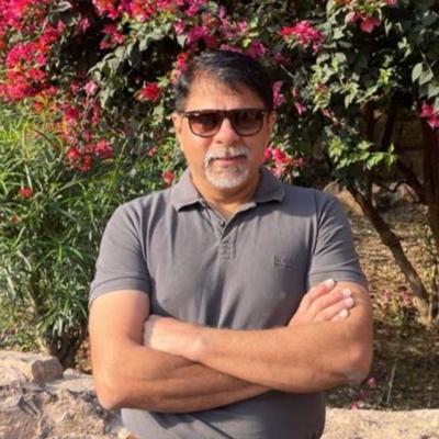 Neeraj Ahuja, photo 1