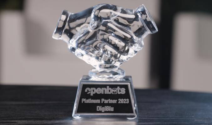 Jonathan Hinder, photo 2