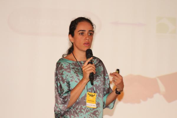 Ana Paschoini, photo 2