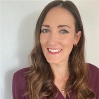 Stephanie Knight, photo 1