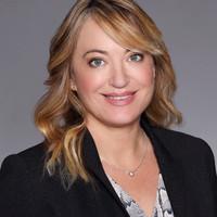 Claire McCabe, photo 2