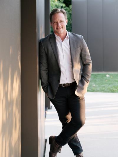 Steven Petrarca, photo 2