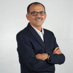 Praveen Cheruvu, photo 1