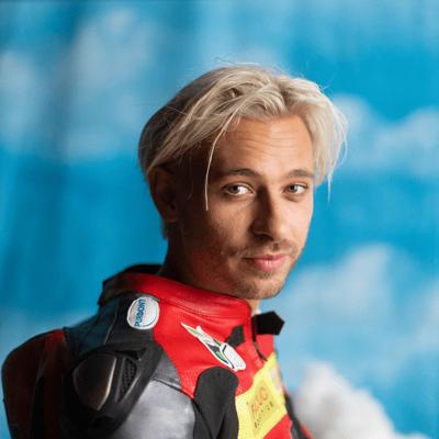 Milo Mitchum, photo 2