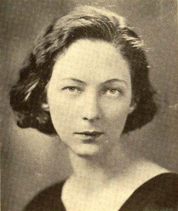 Myra Waheed, photo 1