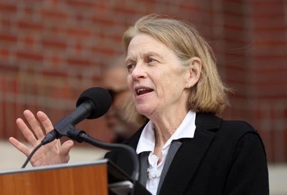 Sheila Dillon, photo 1