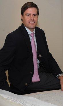 Adam Richards, photo 1