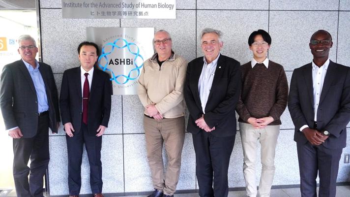 Omandi Consolloy, photo 1