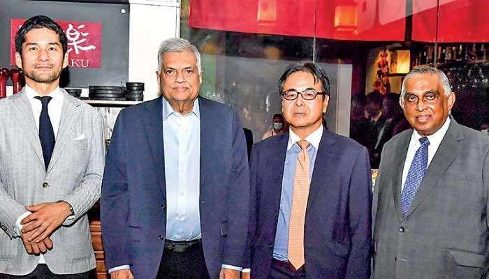 Dinal Edirisinghe, photo 1