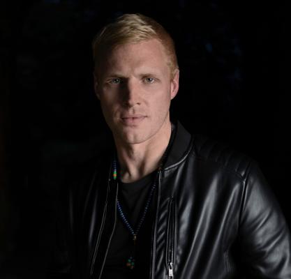 Daniel Moore, photo 1