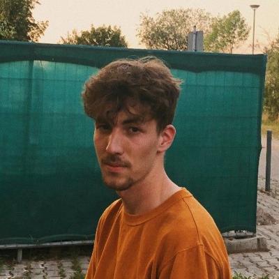 Julian Schneider, photo 2