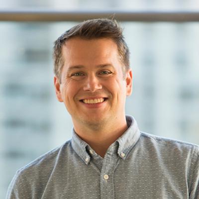 Joshua Hynes, photo 1