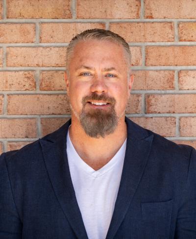 Scott Dobbins, photo 1