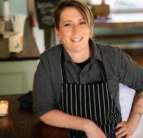 Holly Sheppard, photo 1