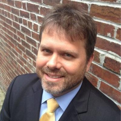 Holly Jones, photo 1