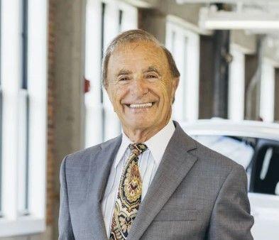 Jason Calianos, photo 2