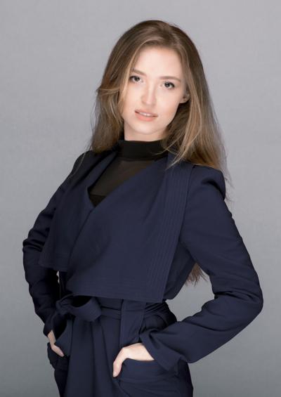 Savannah Hicks, photo 1