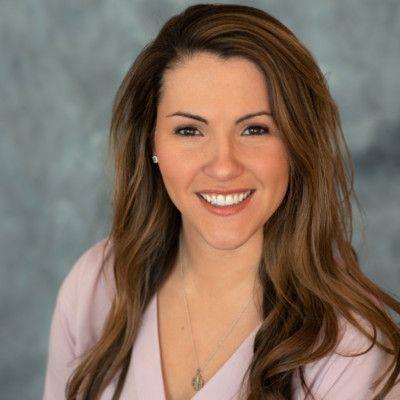 Amy Farrell, photo 1