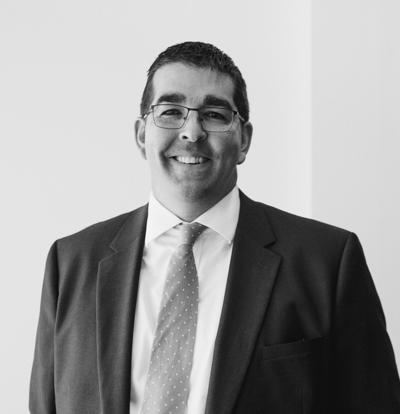 Daniel Irving, photo 1