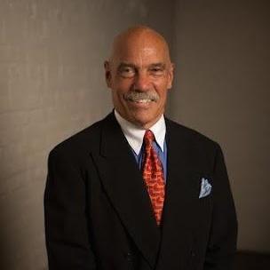 Stryker Warren, photo 1