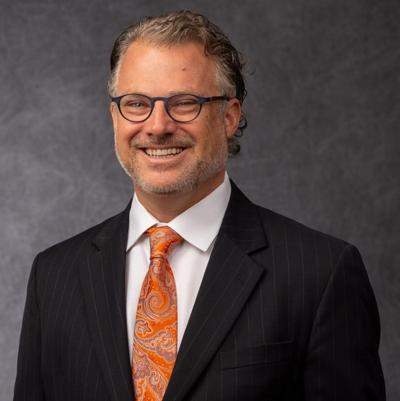 Kenneth Barr, photo 2