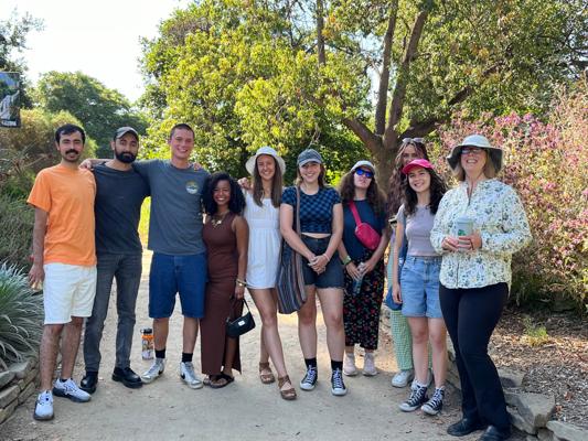 Adriana Ganos, photo 1