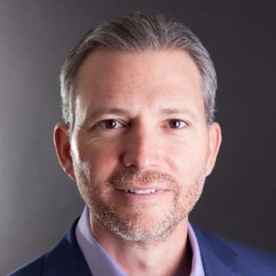 Dean Howell, photo 1