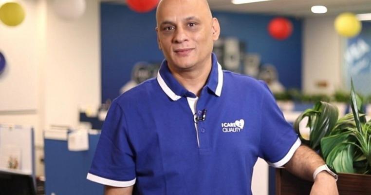 Sunil Gadgil, photo 1