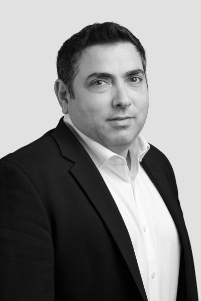 Daniel Higgins, photo 2