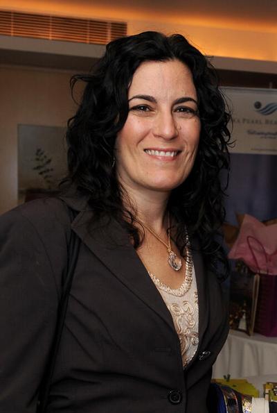 Carrie Frazier, photo 2