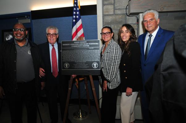 Cinde Keller, photo 1