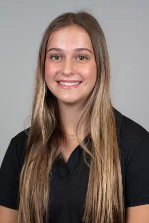 Avery McCarthy, photo 1