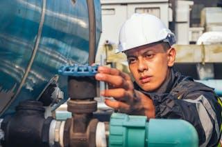 Gil Stretiner, photo 1