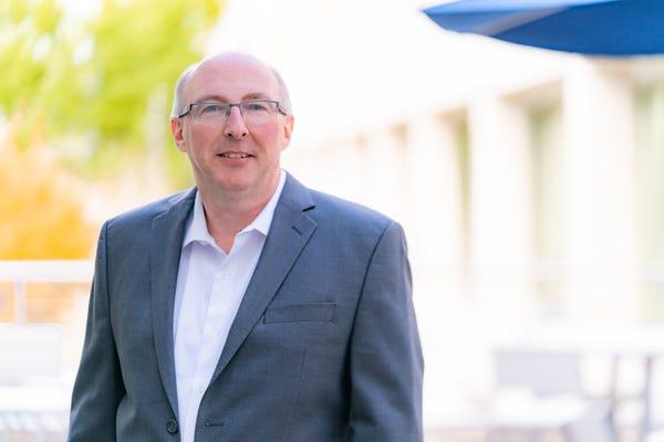 Ray O'Farrell, photo 2