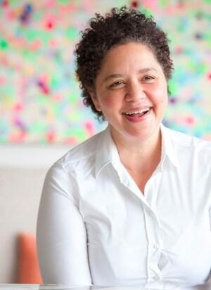 Annette Thomas, photo 2