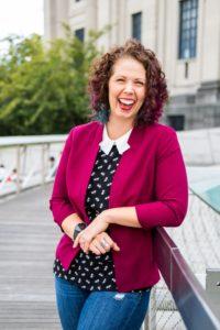 Sara Devine, photo 1