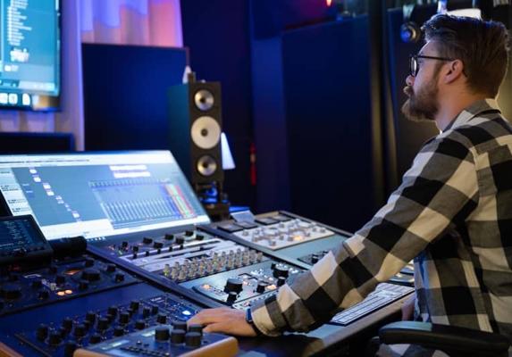 Gentry Studer, photo 1