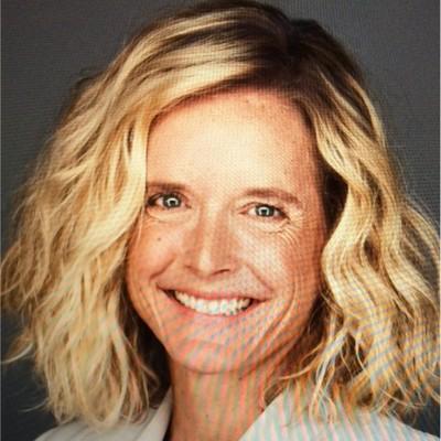 Tina Andrew, photo 2